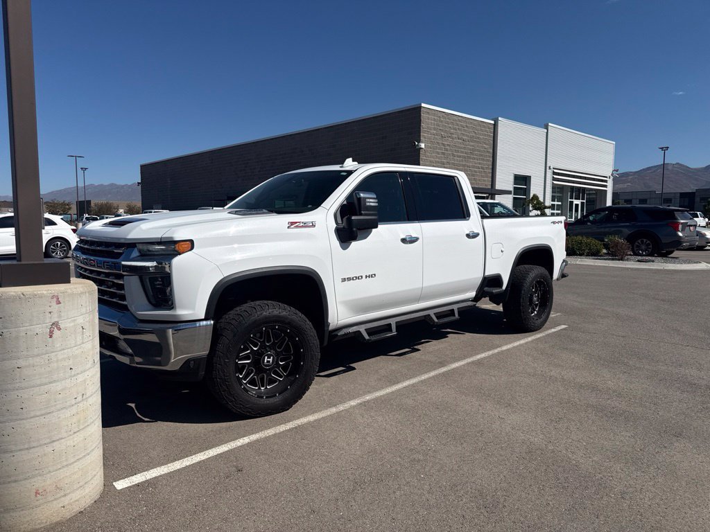 Used 2020 Chevrolet Silverado 3500 LTZ w/ LTZ Convenience Package AWD/4WD image 15