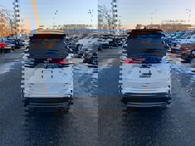 Certified 2023 Ford Edge SEL w/ Convenience Package image 4