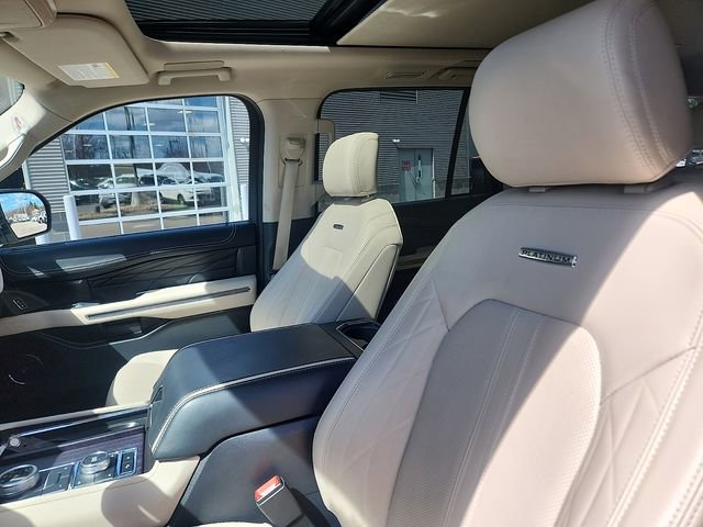 Certified 2023 Ford Expedition Max Platinum AWD/4WD image 21