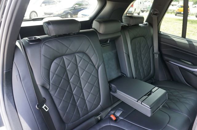 Used 2023 BMW X5 M50i w/ Executive Package AWD/4WD image 23