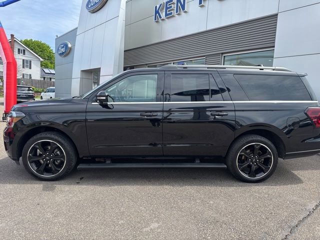 Certified 2022 Ford Expedition Max Limited w/ Equipment Group 303A AWD/4WD image 9