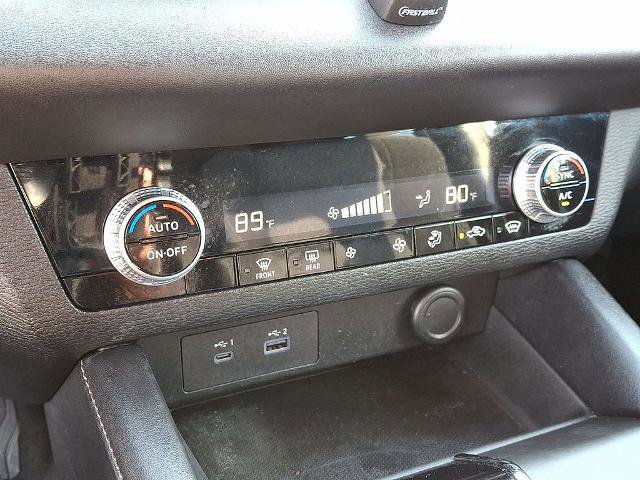 Used 2022 Mitsubishi Outlander ES image 16