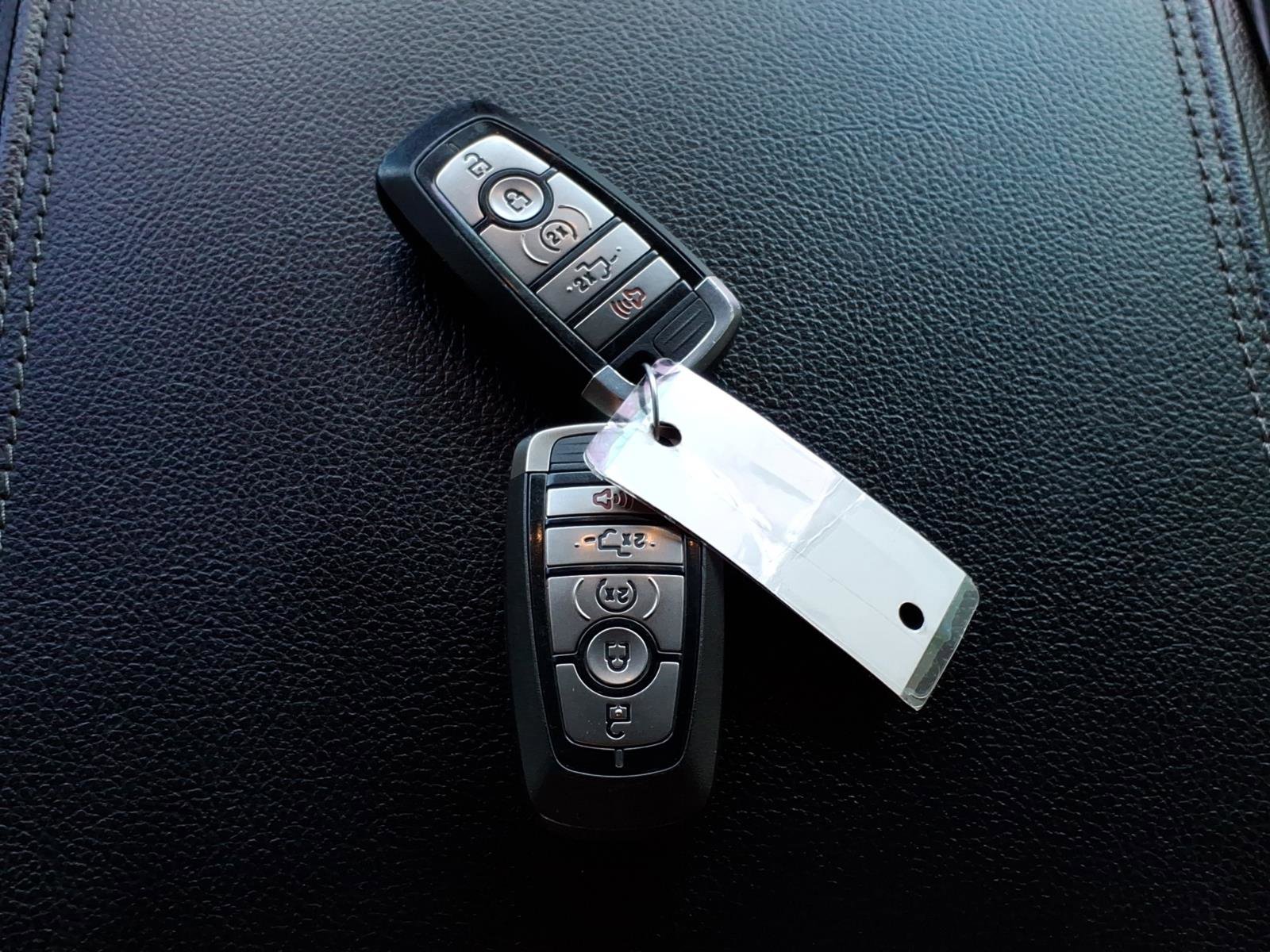 Certified 2019 Ford F150 Raptor w/ Equipment Group 802A Luxury image 22