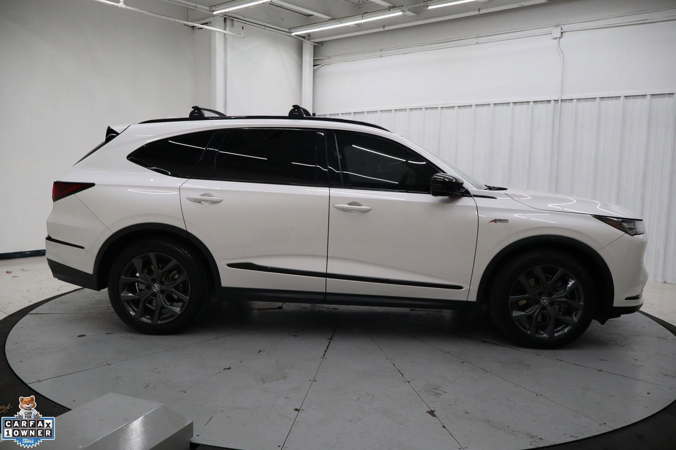 Used 2024 Acura MDX A-Spec image 8