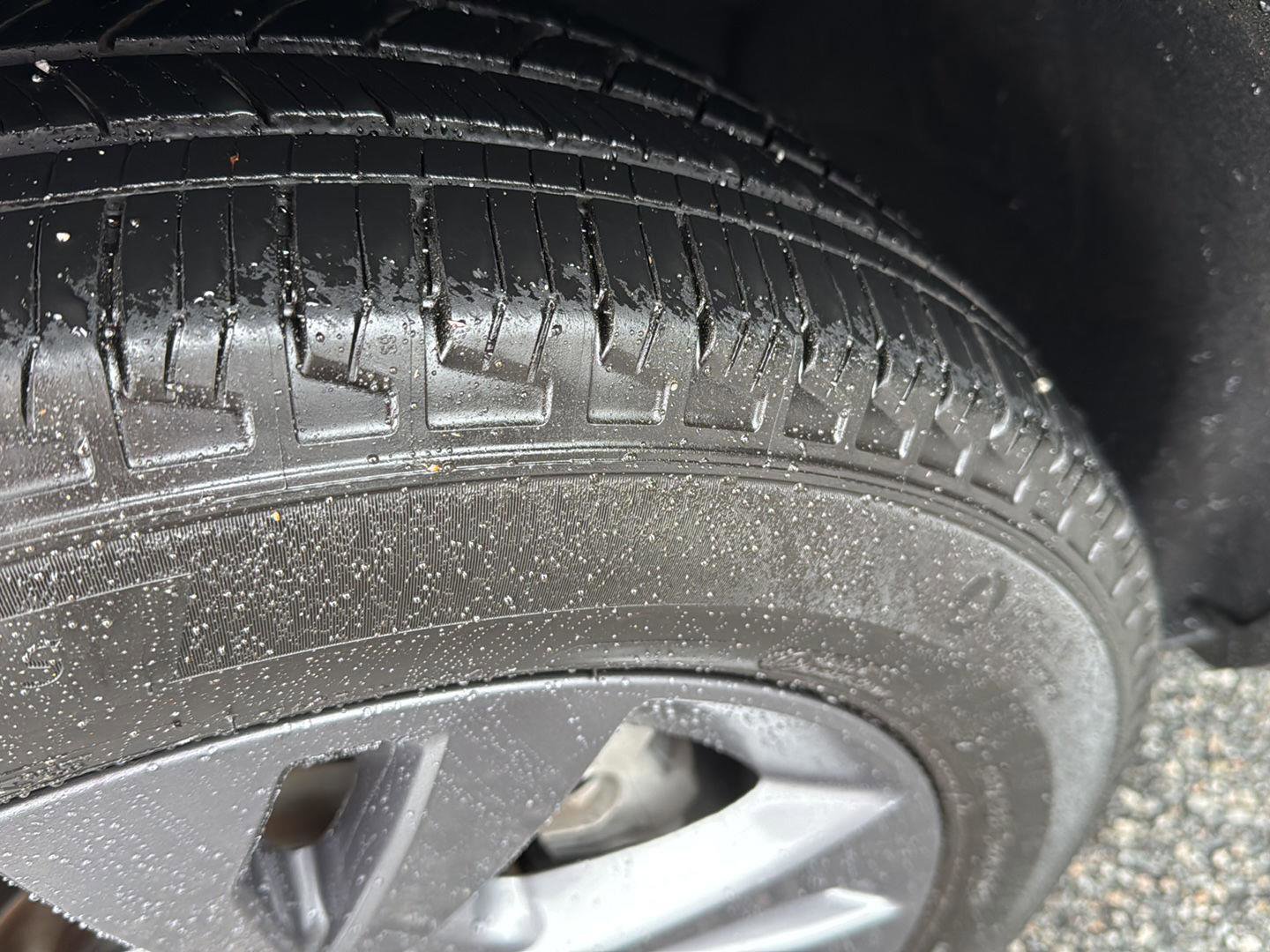 Certified 2024 Ford Explorer XLT w/ Equipment Group 202A image 36