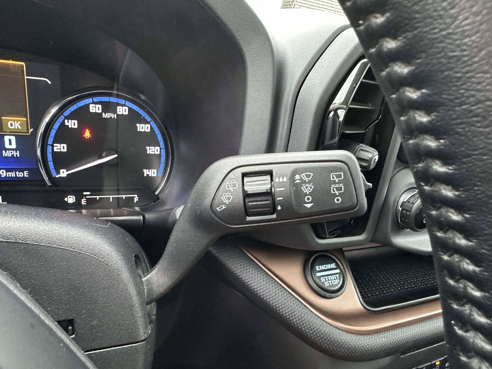 Certified 2023 Ford Bronco Sport Outer Banks w/ Tech Package AWD/4WD image 29