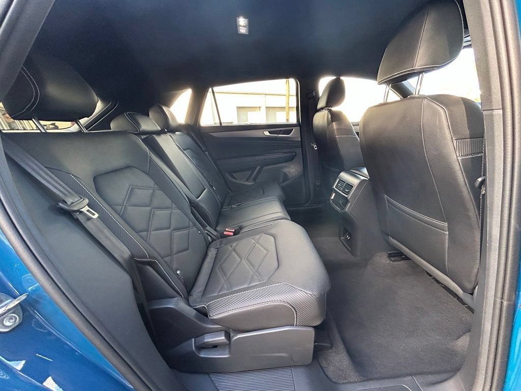 Used 2026 Volkswagen Atlas Cross Sport SE FWD image 27