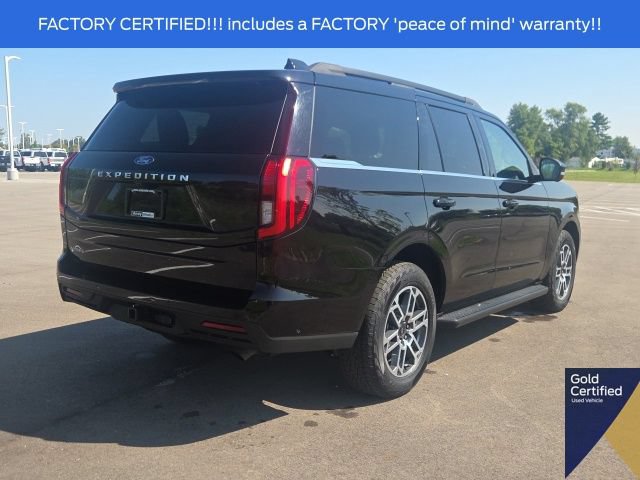 Certified 2025 Ford Expedition Active AWD/4WD image 13