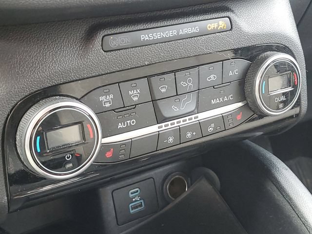 Certified 2021 Ford Escape SE w/ SE Sport Appearance Package AWD/4WD image 16