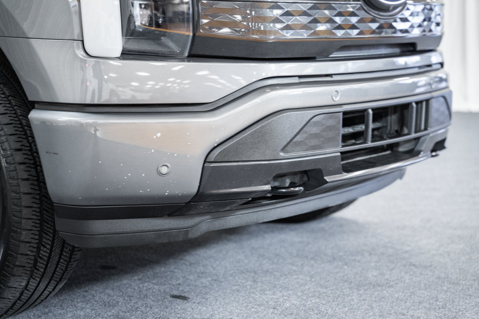 Certified 2025 Ford F150 Lightning Platinum AWD/4WD image 13