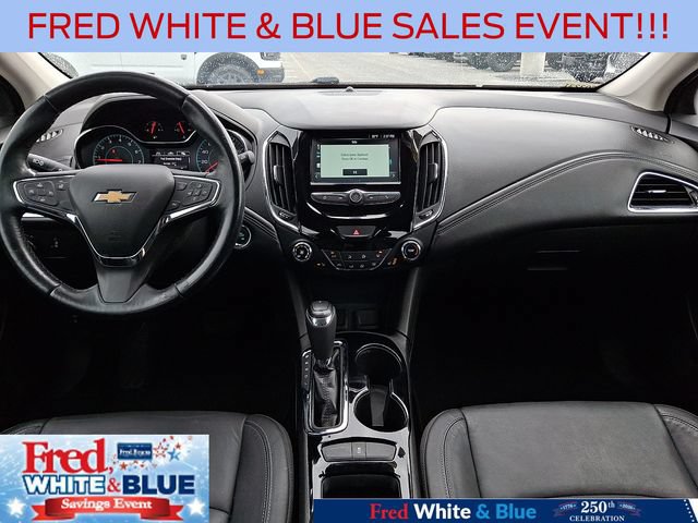 Used 2018 Chevrolet Cruze Premier FWD image 15