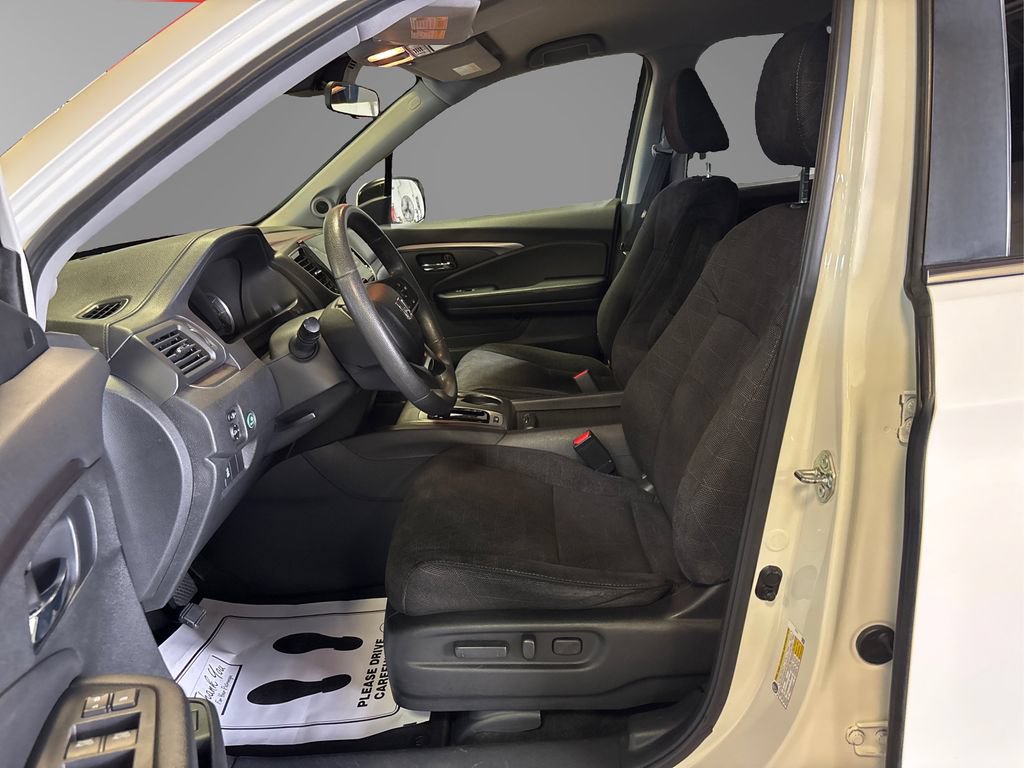 Used 2019 Honda Pilot EX image 10