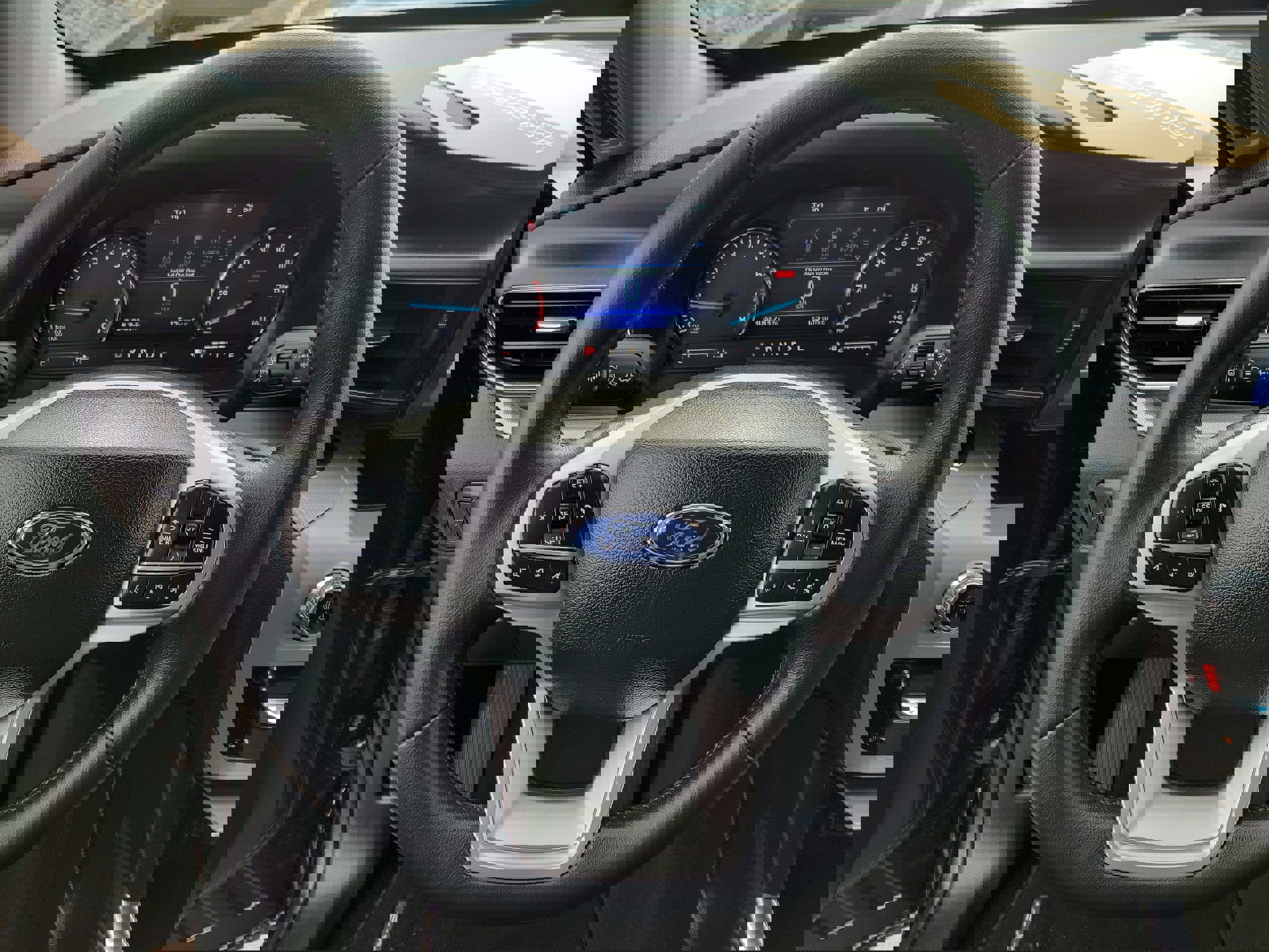 Certified 2023 Ford Explorer XLT w/ Equipment Group 202A image 25