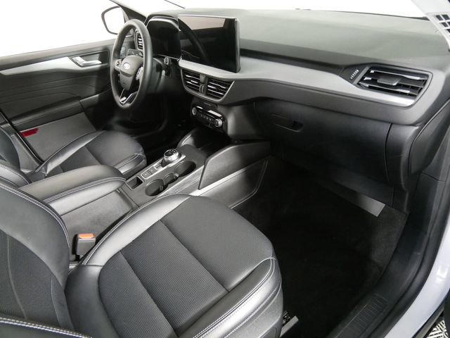 Certified 2025 Ford Escape Platinum image 11