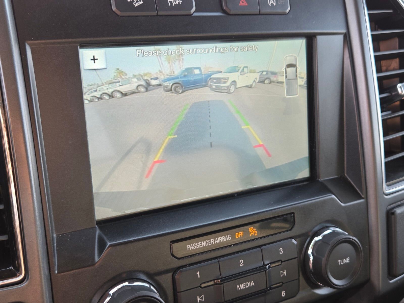 Certified 2018 Ford F150 XLT w/ Equipment Group 302A Luxury image 21