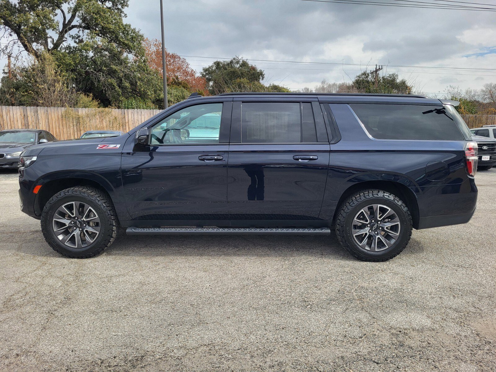 Used 2023 Chevrolet Suburban Z71 w/ Z71 Off-Road Package image 6