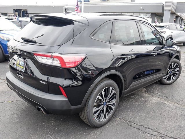 Certified 2022 Ford Escape SE w/ SE Sport Appearance Package AWD/4WD image 10