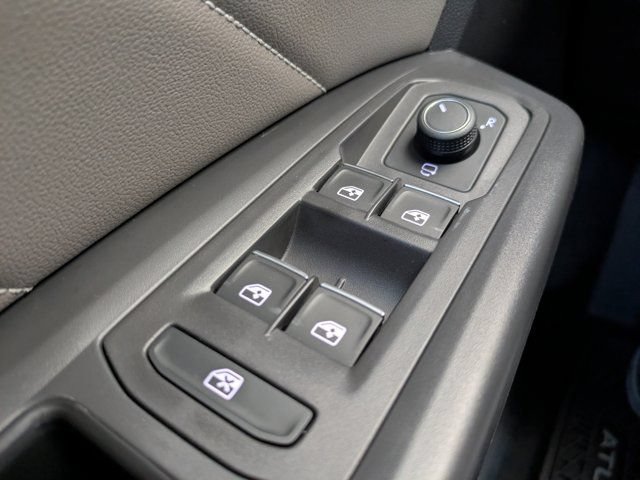 Used 2023 Volkswagen Atlas SEL Premium AWD/4WD image 27