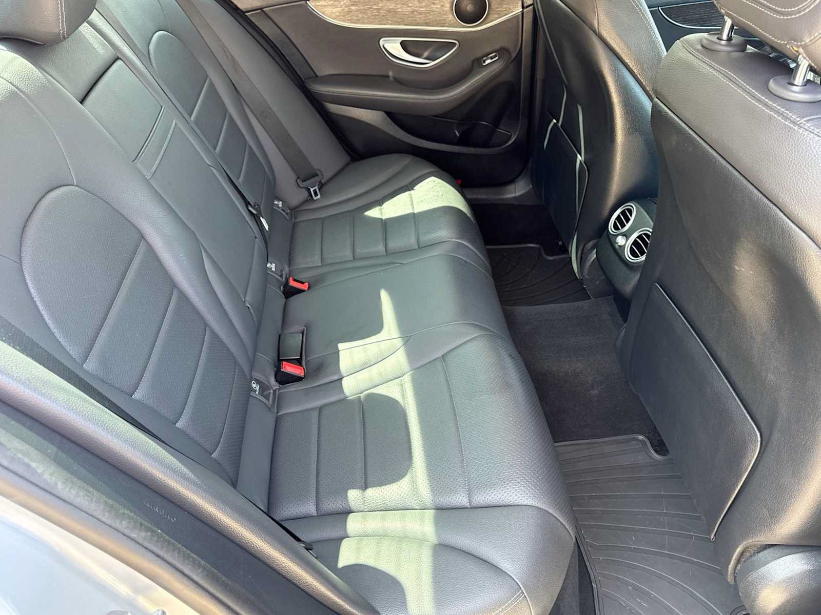 Used 2020 Mercedes-Benz C 300 Sedan image 20
