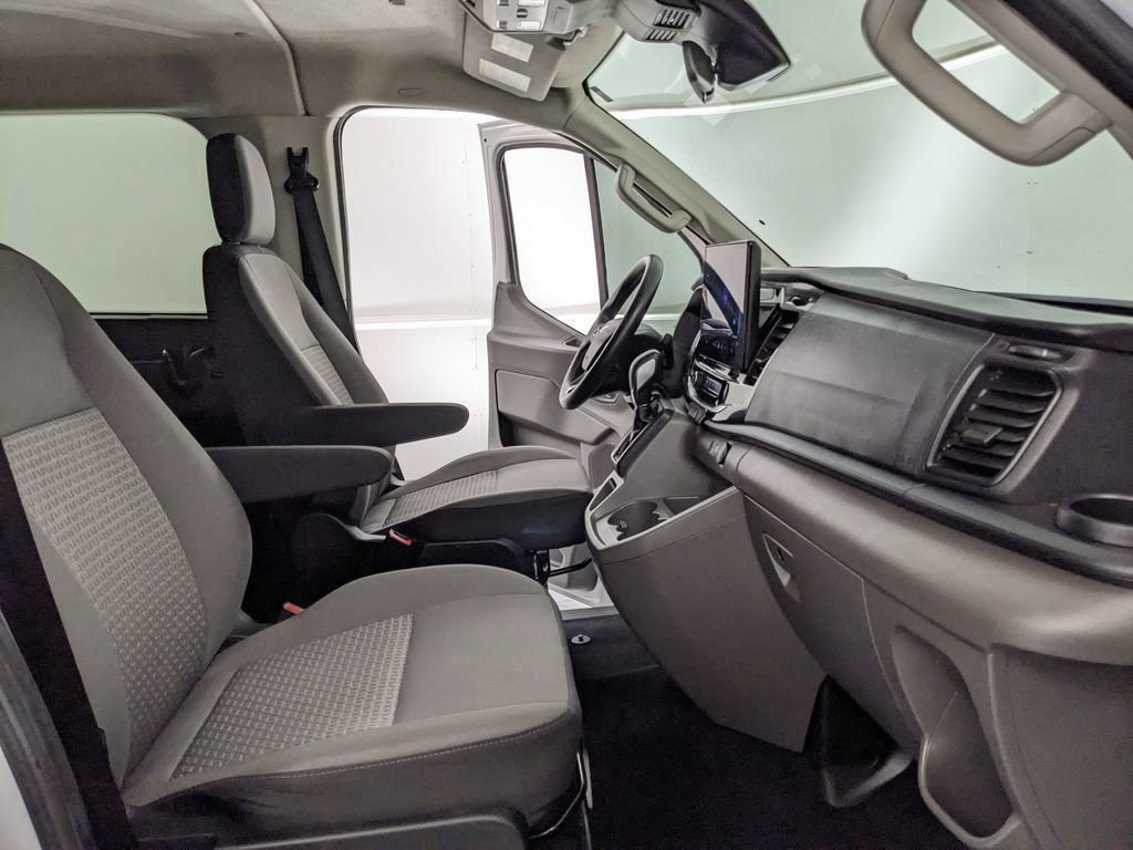 Certified 2024 Ford Transit 350 XLT RWD image 16