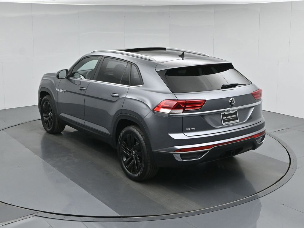 Used 2023 Volkswagen Atlas Cross Sport SE w/ Panoramic Sunroof Package image 20