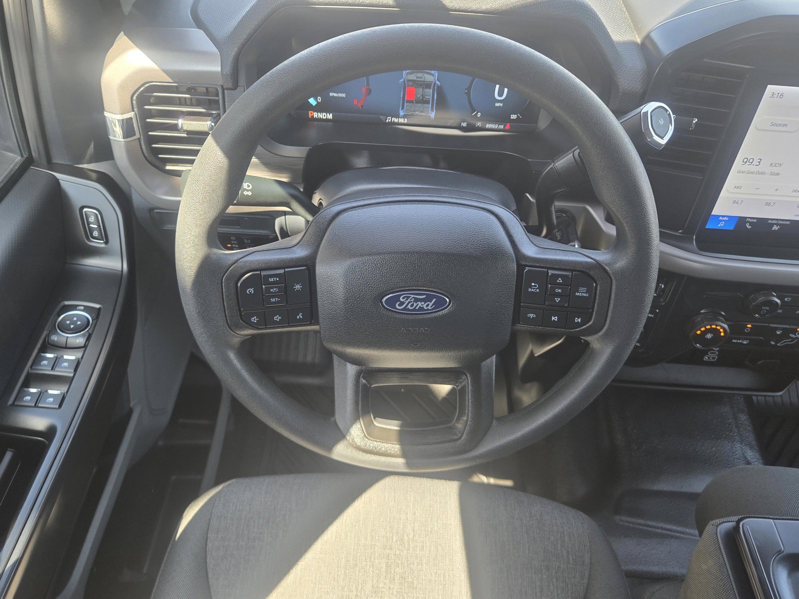 Certified 2025 Ford F150 XL w/ Equipment Group 103A High AWD/4WD image 7