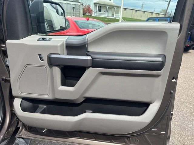 Certified 2019 Ford F150 XLT w/ Equipment Group 302A Luxury AWD/4WD image 29