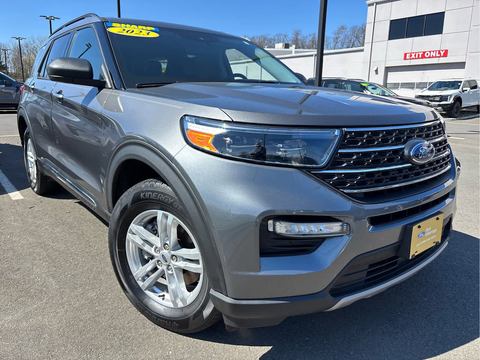 Certified 2023 Ford Explorer XLT w/ Equipment Group 202A image 7