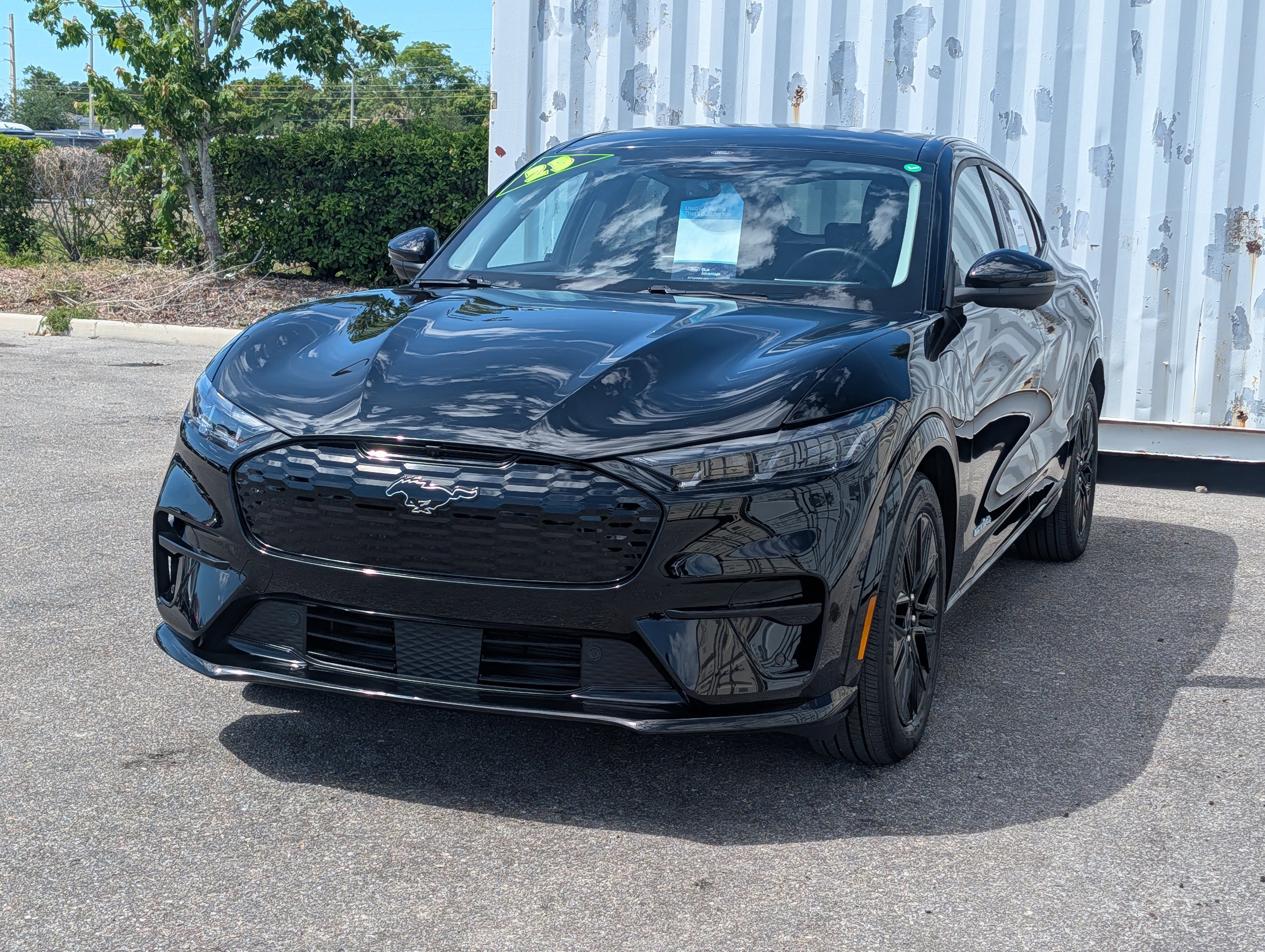 Certified 2025 Ford Mustang Mach-E Premium w/ Sport Appearance Package AWD/4WD image 7