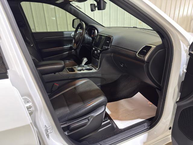 Used 2019 Jeep Grand Cherokee Altitude image 29