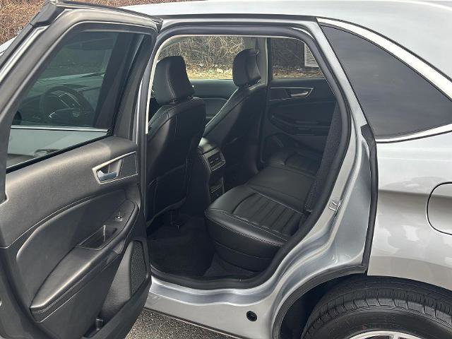 Certified 2024 Ford Edge SEL image 29