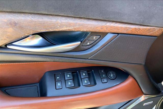 Used 2017 Cadillac Escalade Premium Luxury AWD/4WD image 36