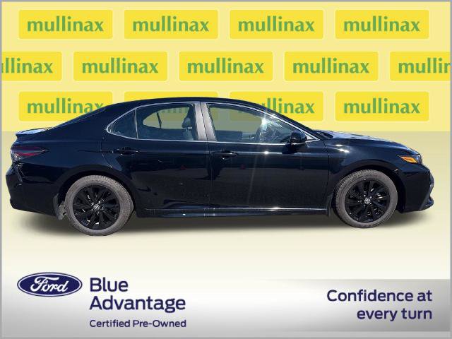 Used 2024 Toyota Camry SE FWD image 2