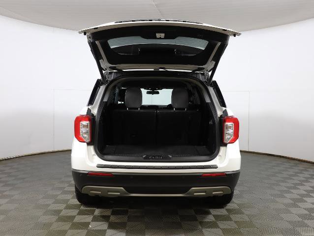 Certified 2021 Ford Explorer XLT w/ Equipment Group 202A image 23