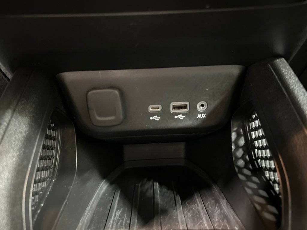 Used 2022 Chevrolet TrailBlazer LT FWD image 24
