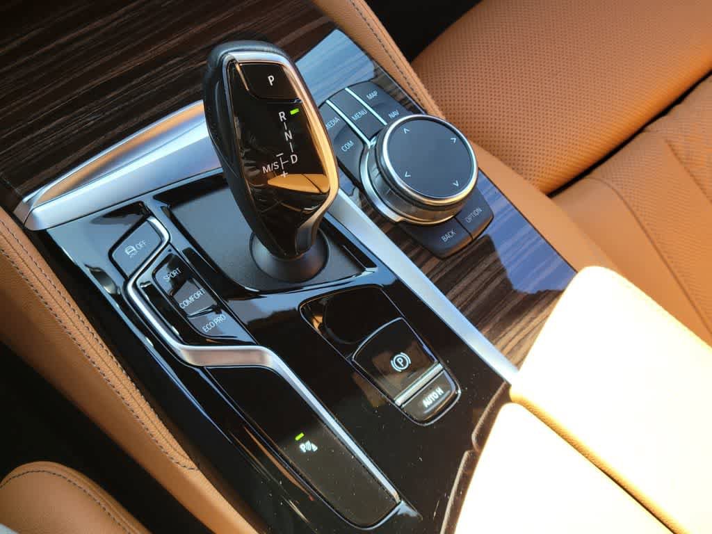 Used 2023 BMW 530i w/ M Sport Package RWD image 25
