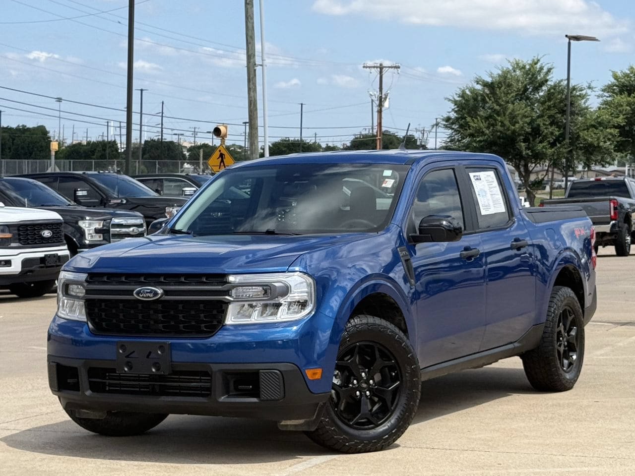Certified 2024 Ford Maverick XLT w/ XLT Luxury Package AWD/4WD image 2