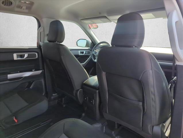Certified 2023 Ford Explorer XLT RWD image 17