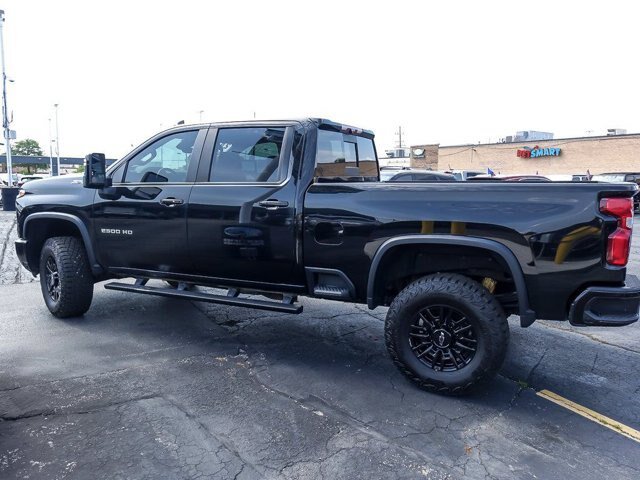 Used 2024 Chevrolet Silverado 2500 ZR2 w/ Technology Package AWD/4WD image 6