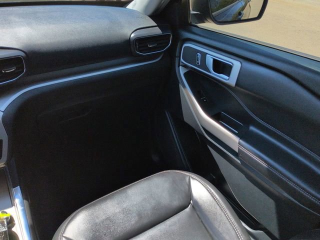 Certified 2023 Ford Explorer XLT w/ Equipment Group 202A AWD/4WD image 21