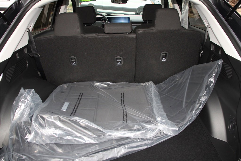 Used 2025 Hyundai Ioniq 5 SE image 25