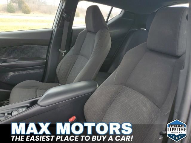 Used 2018 Toyota C-HR XLE image 16