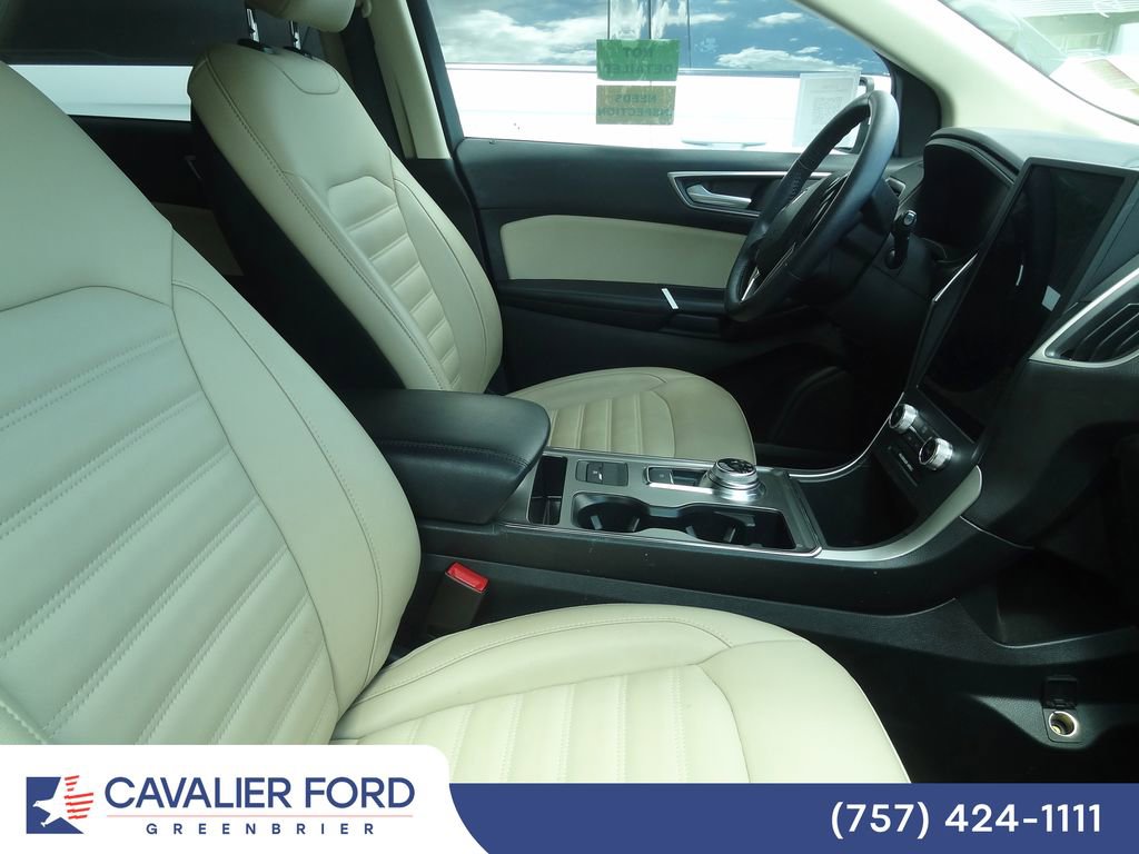 Certified 2022 Ford Edge SEL w/ Convenience Package AWD/4WD image 10