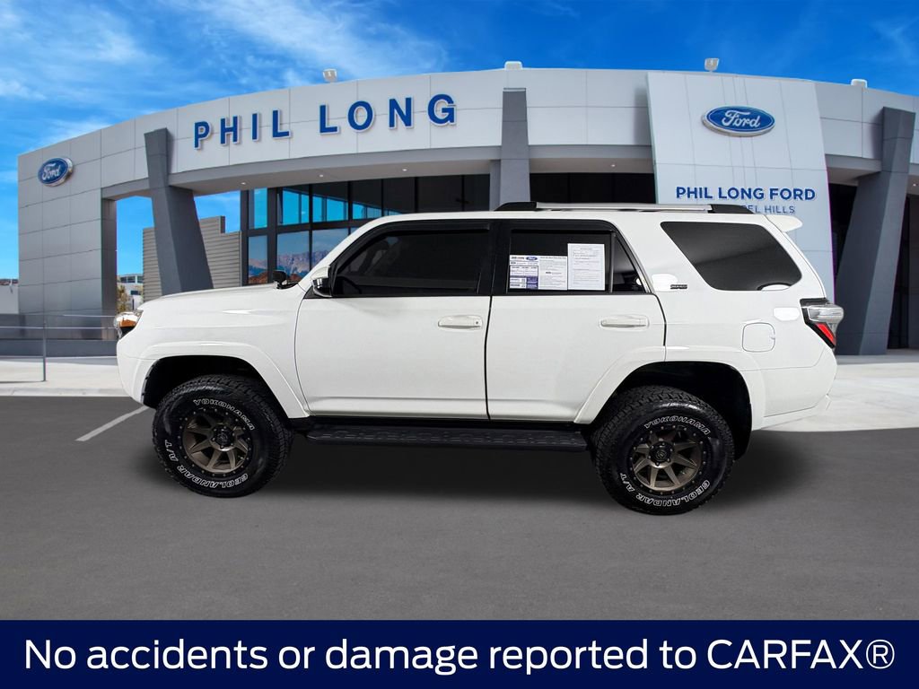 Used 2020 Toyota 4Runner Venture AWD/4WD image 2