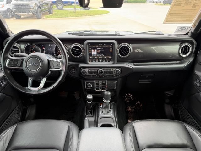 Used 2019 Jeep Wrangler Unlimited Sahara AWD/4WD image 21