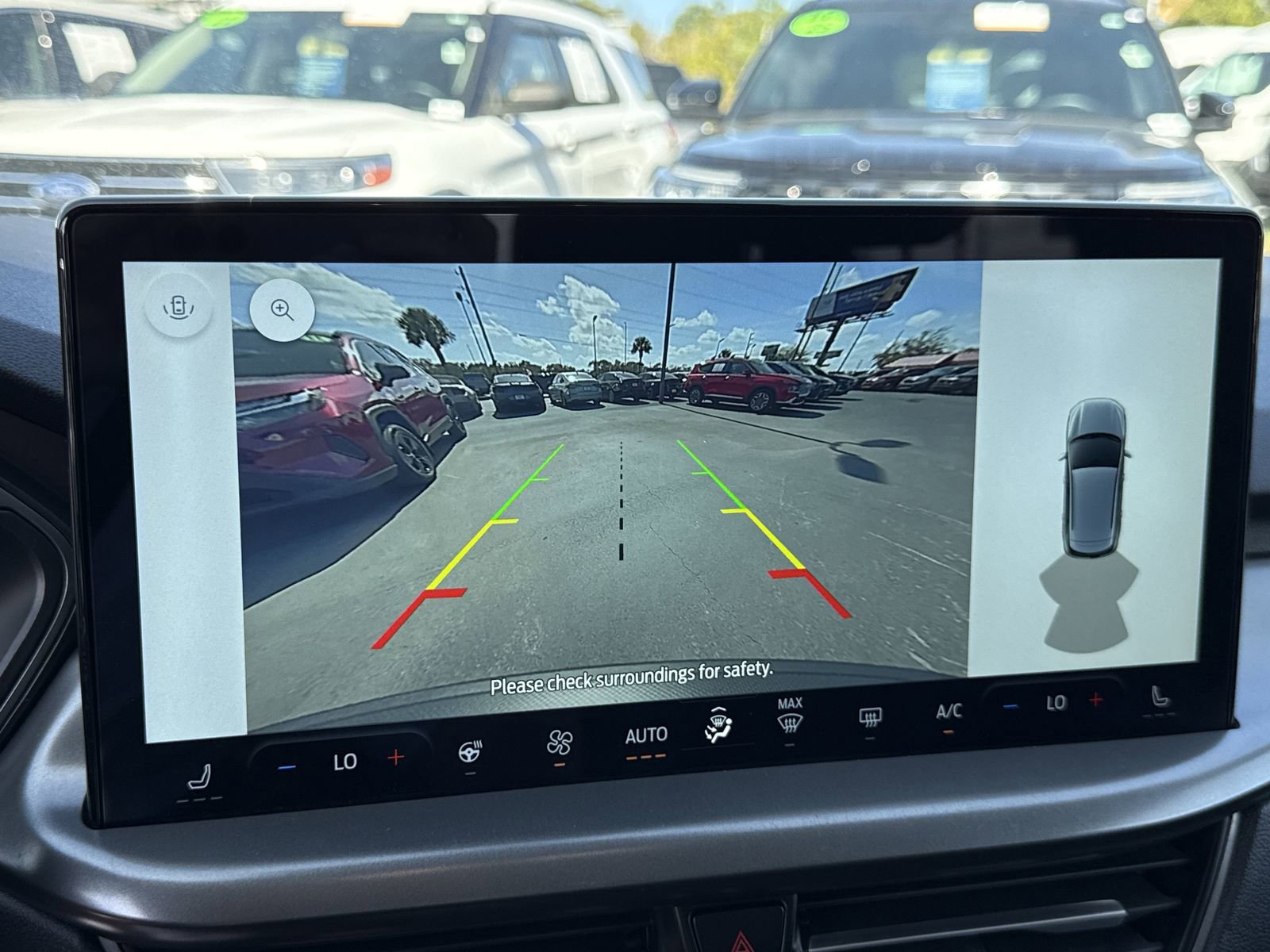 Certified 2025 Ford Escape SE image 21