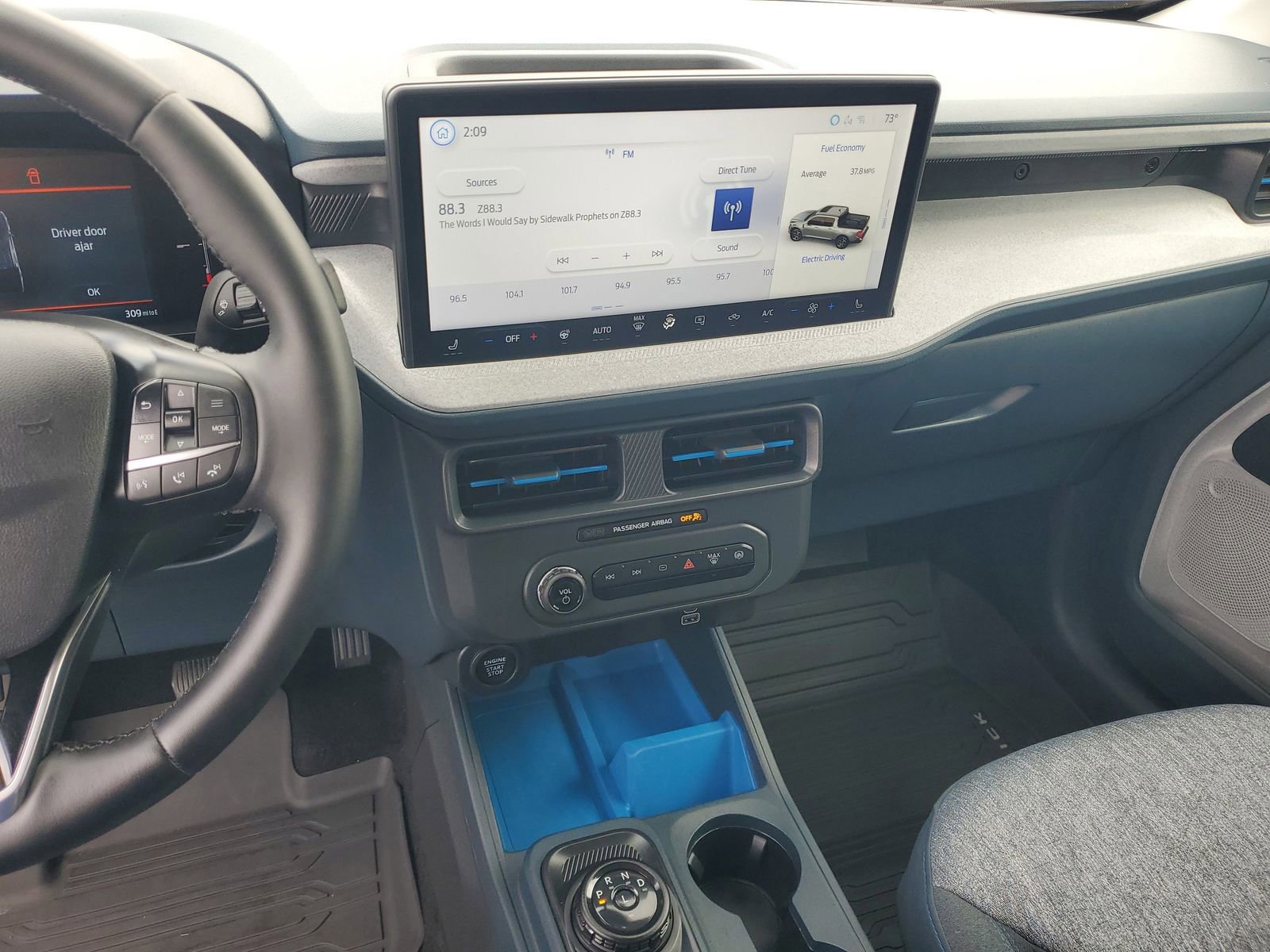 Certified 2025 Ford Maverick XLT w/ Equipment Group 301A AWD/4WD image 21