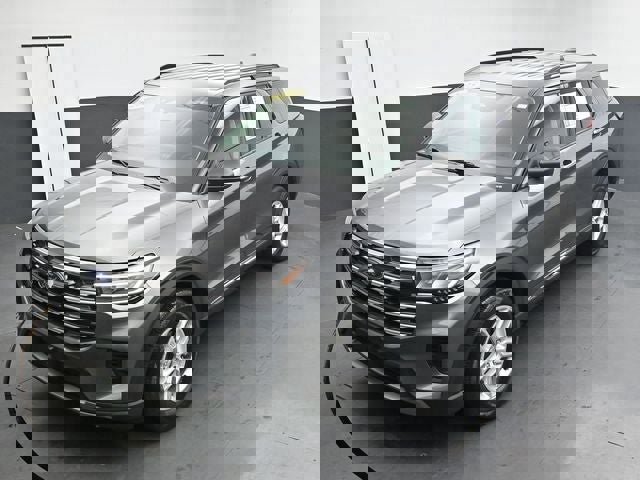 Certified 2025 Ford Explorer Active AWD/4WD image 24