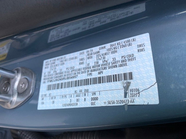 Certified 2024 Ford Escape Active AWD/4WD image 28