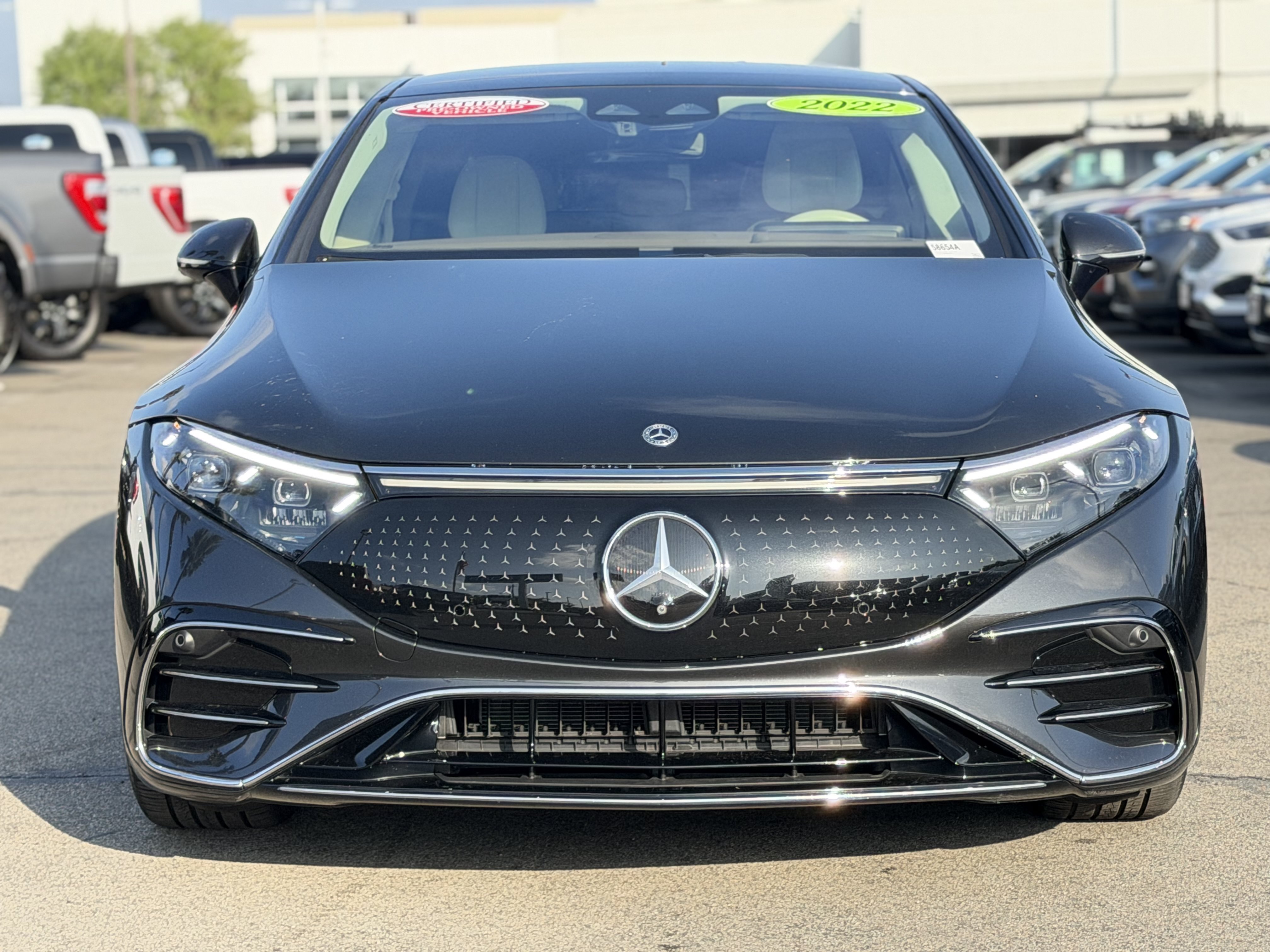 Used 2022 Mercedes-Benz EQS 450+ Sedan image 2